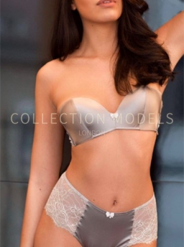 London luxurious escort Melanie, elite dinner date companion